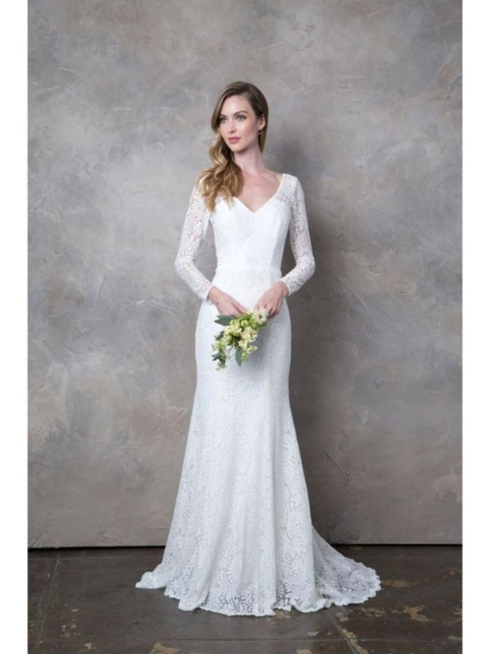 Clearance Ivory Size XS Simple Long Sleeve Lace Wedding Dress By Eva USA 3407